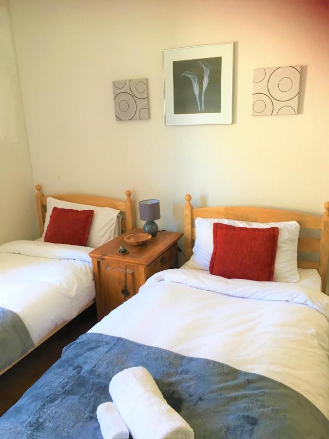 Heddfan Bed & Breakfast Llanboidy Eksteriør bilde