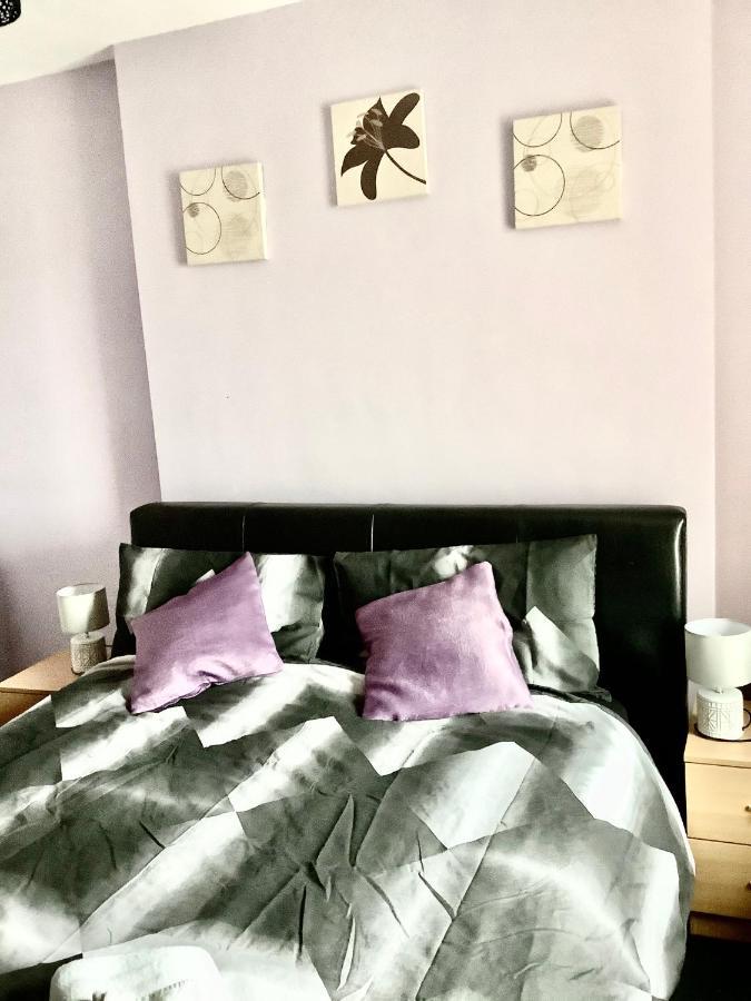 Heddfan Bed & Breakfast Llanboidy Eksteriør bilde