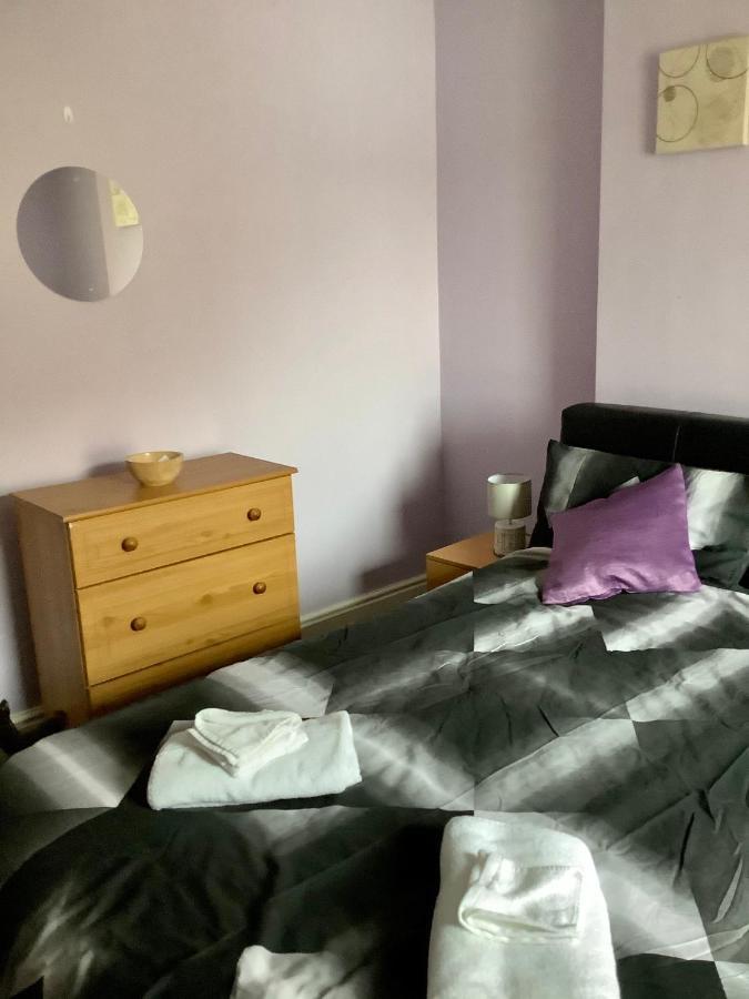 Heddfan Bed & Breakfast Llanboidy Eksteriør bilde